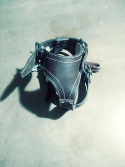 Dogg harness and leash bramd new medium to xl size dark brown leather