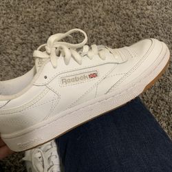 Women’s Reebok Club Sneakers 