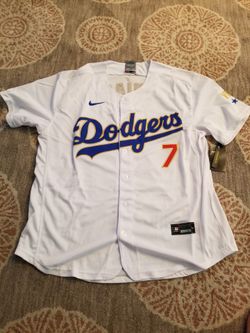 Dodgers vs Nationals Tickets On 5/30. FREE JULIO URIAS JERSEY! AISLE SEATS!  for Sale in Carson, CA - OfferUp