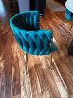 Dining chairs-set of 4