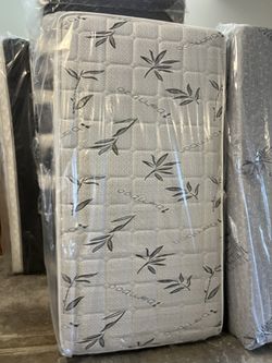 Twin Size Pillow Top Mattress 