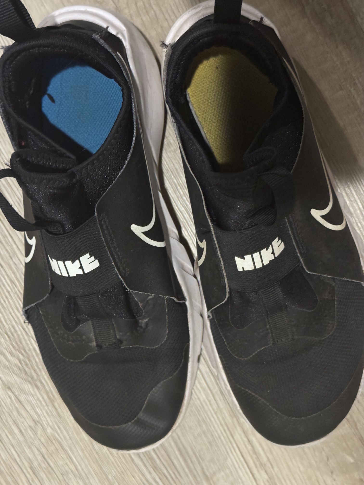 Nike Shoes 6y