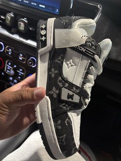 LV shoes