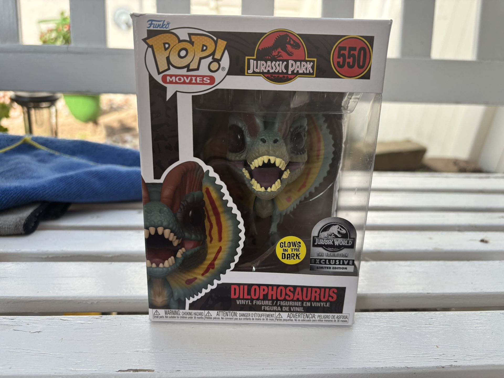Funko Pop Jurassic Park Dilophosaurus Glow In The Dark