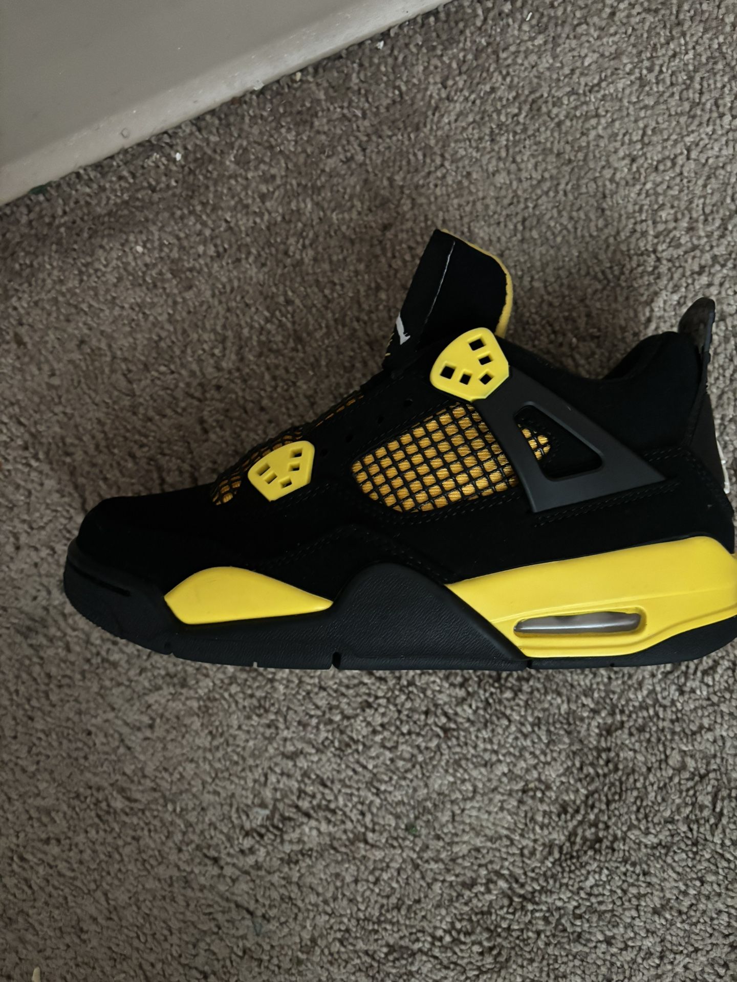 Jordan 4 Retro Gs Thunder 2023