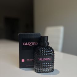 Valentino Born In Roma Intense 100Ml