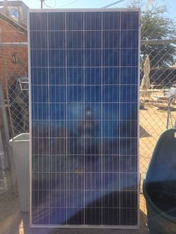 eCanadian Solar 250W-300W Polycrystalline Solar Panel - Great