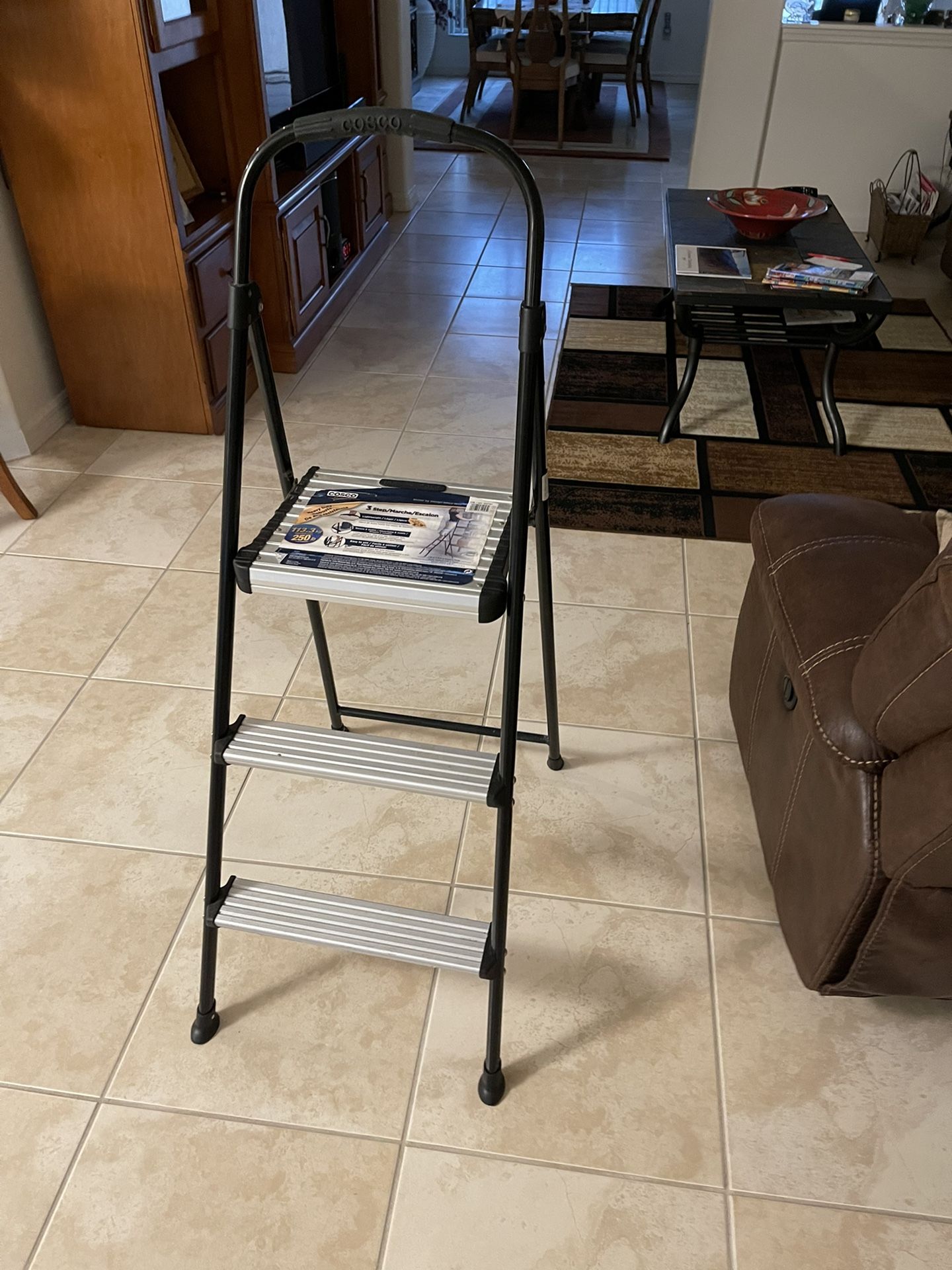 Costco Step Ladder