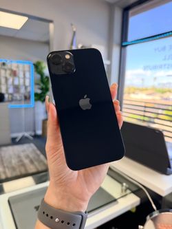Unlocked iPhone 13 black
