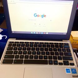 Asus Chrome Books (3) 