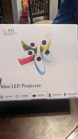 Mini LED Projector