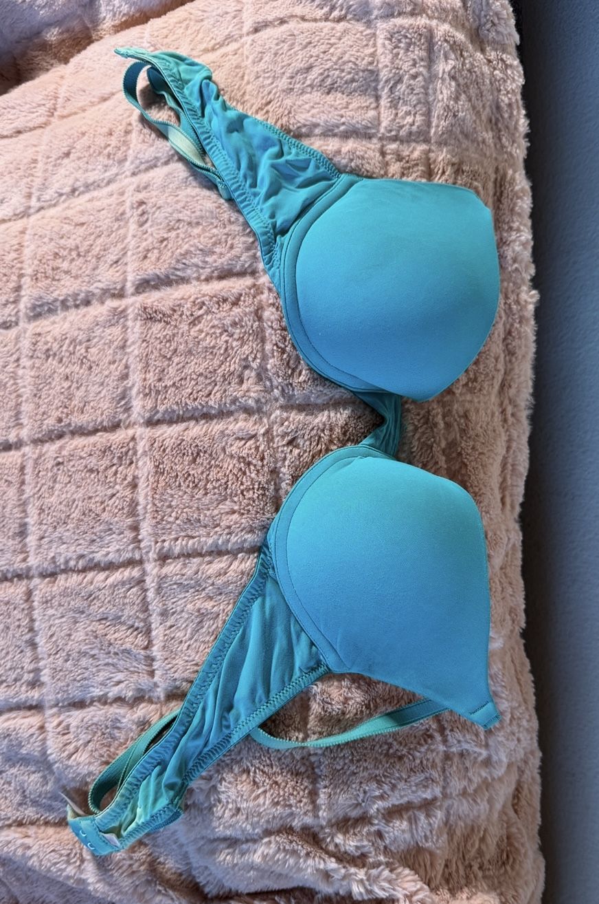 Cute Turquoise Bra Sporty Look -MUST GO BY 1/15/26