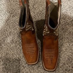 Brand New Ariat Mens Boots 