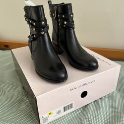 Bandolino BDCambria Boots Size 6