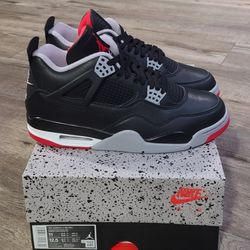 Bred Jordan 4 Sz11