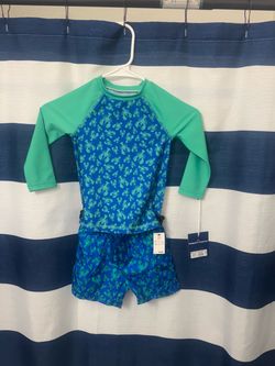 Trajes de baño para niñas tengo varios Edad 2 años 3 años y 4 años por $3 dólares cada uno