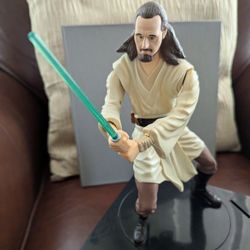 Star Wars Interactive Talking Bank Qui Gon Jinn 