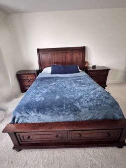 Queen bed with side tables on sale