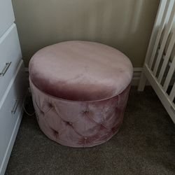 Mauve ottoman 