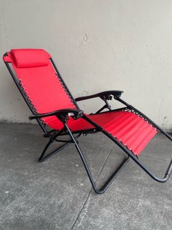 $20 - Zero Gravity Lounge Chair