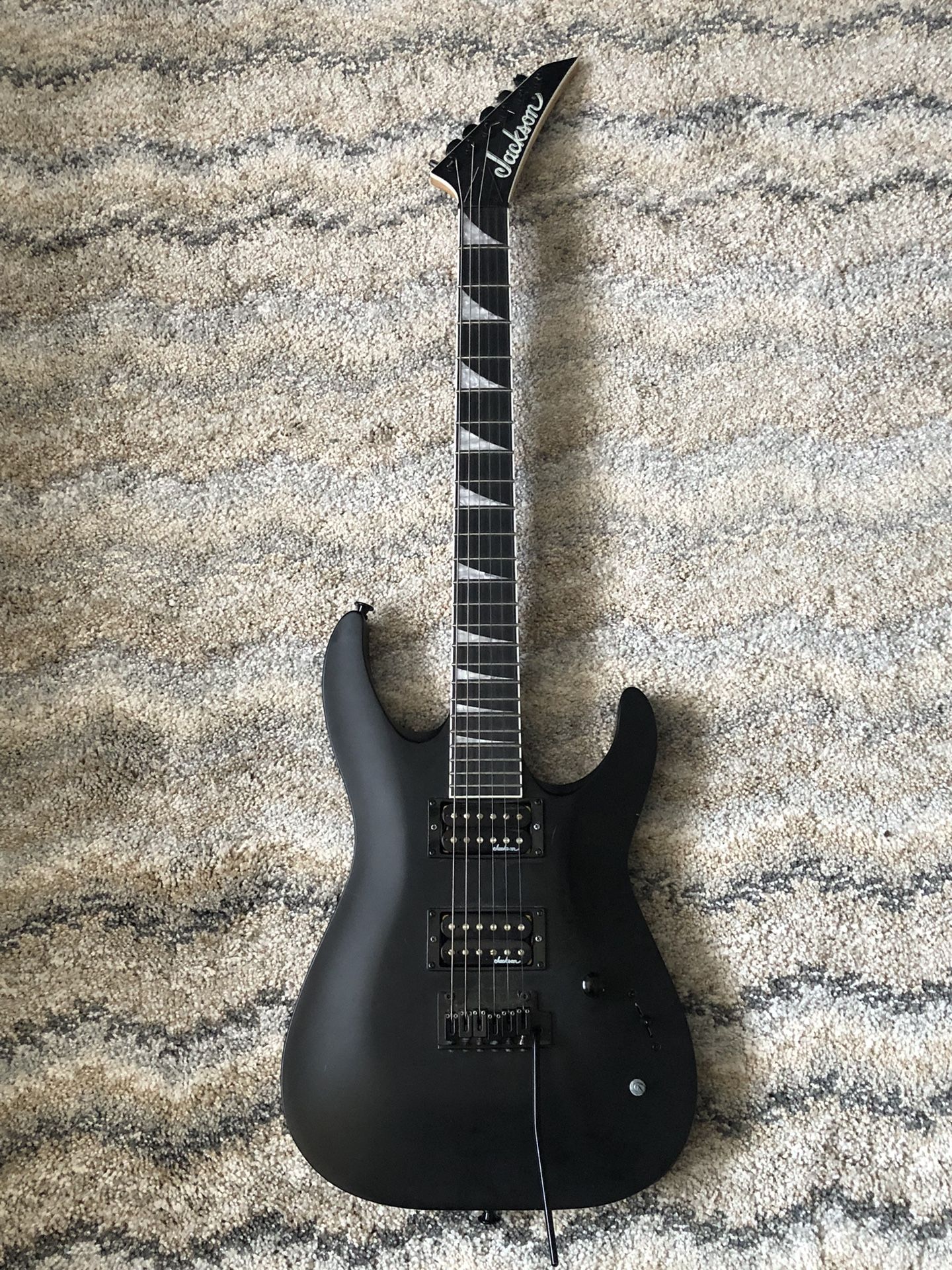 Jackson js22