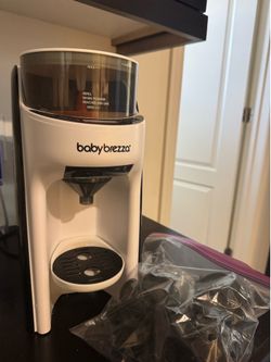 babybrezza formula dispenser with 3extra funnels