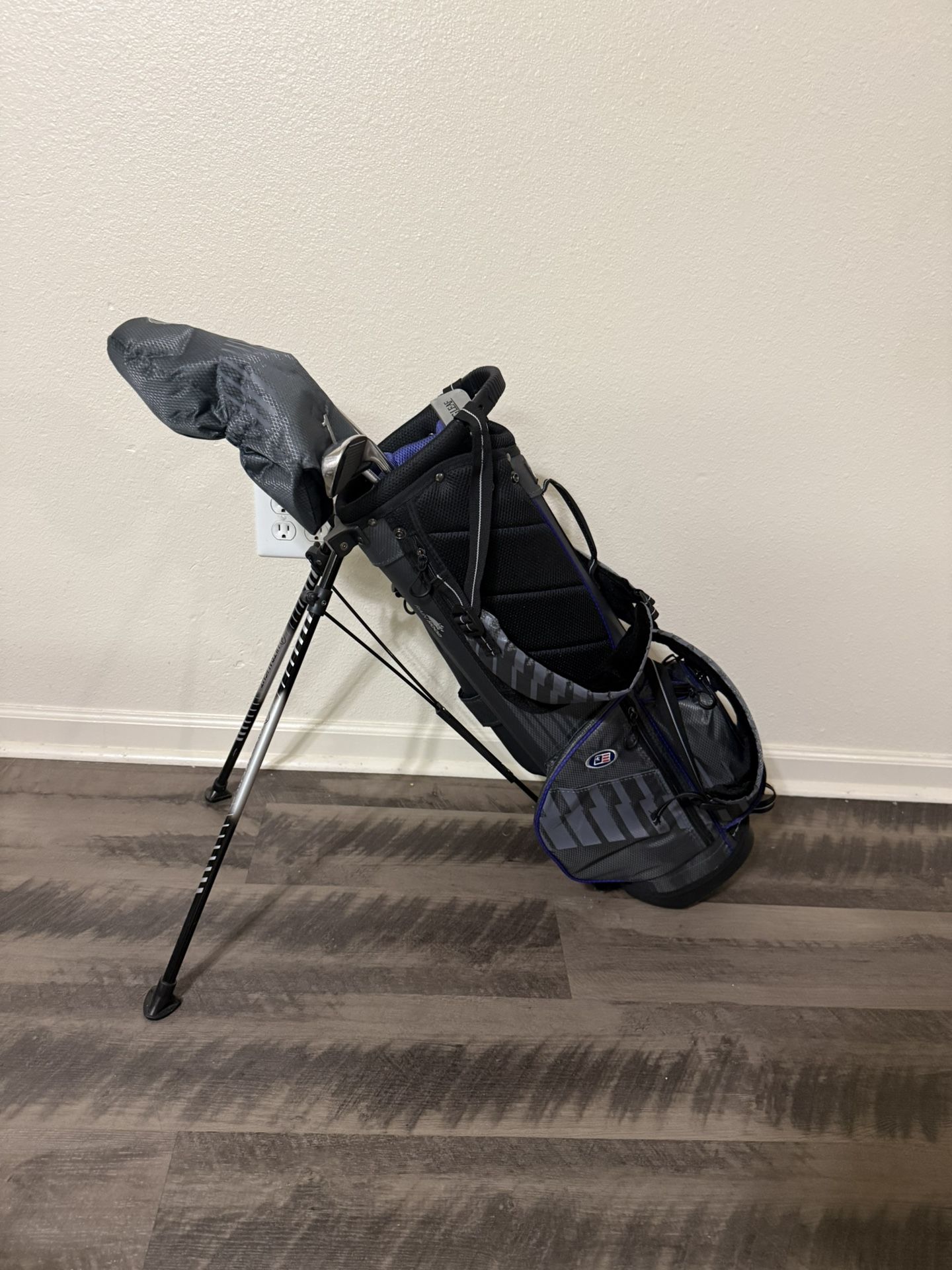 U.S. Kids Golf UL 54 Bag & Clubs