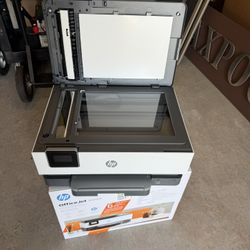Hp Office Jet 8015e Printer And Copier 