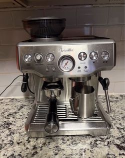 Breville Barista Express Espresso Machine