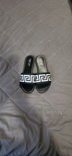 Womens sandals