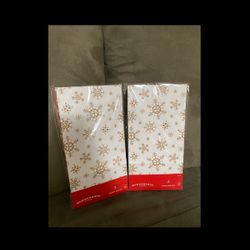 BRAND NEW 6 COUNT TREAT SACS $2 EACH