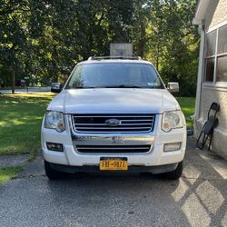 2010 Ford Explorer