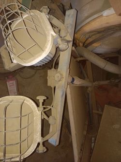 Flood light s