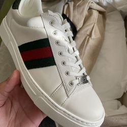 Women's Ace Gucci Low Top Sneakers