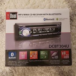 DCBT304U - CD Receiver with Built-In Bluetooth with a free hardness
