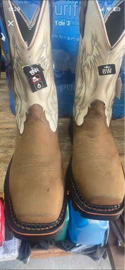 Botas cody. James  waterproof Sz 8 W steel toe