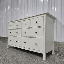 Dresswr By HEMNES 