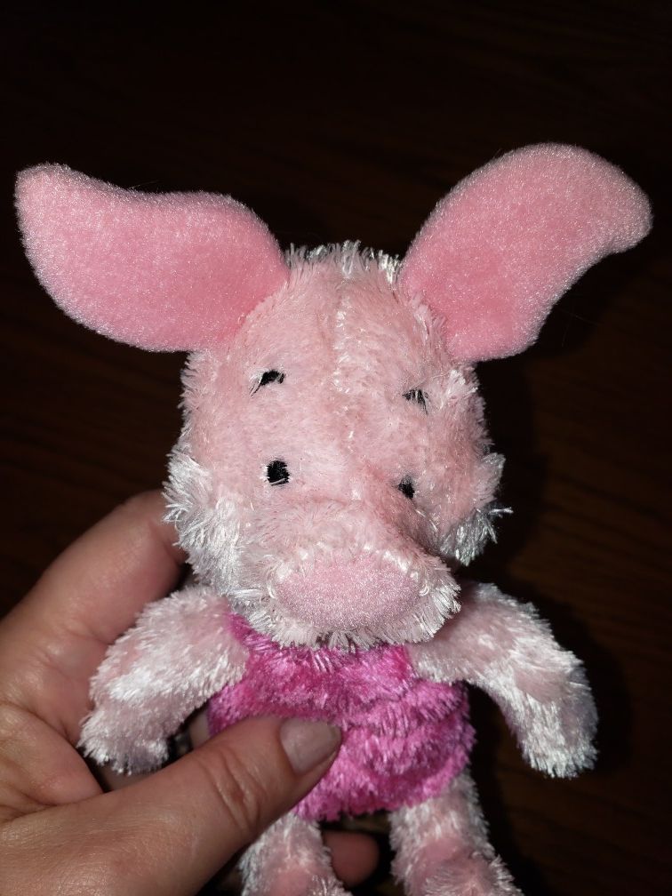Piglet stuffed animal