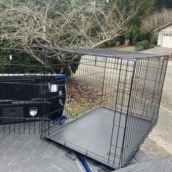 XL Large Dog Kennel Crate Collapsible Like In Good Condition 42" L by 28" W by 33" H