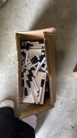 Unused whiteboard markers