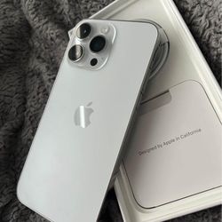 iPhone 13 Pro Max Unlock 