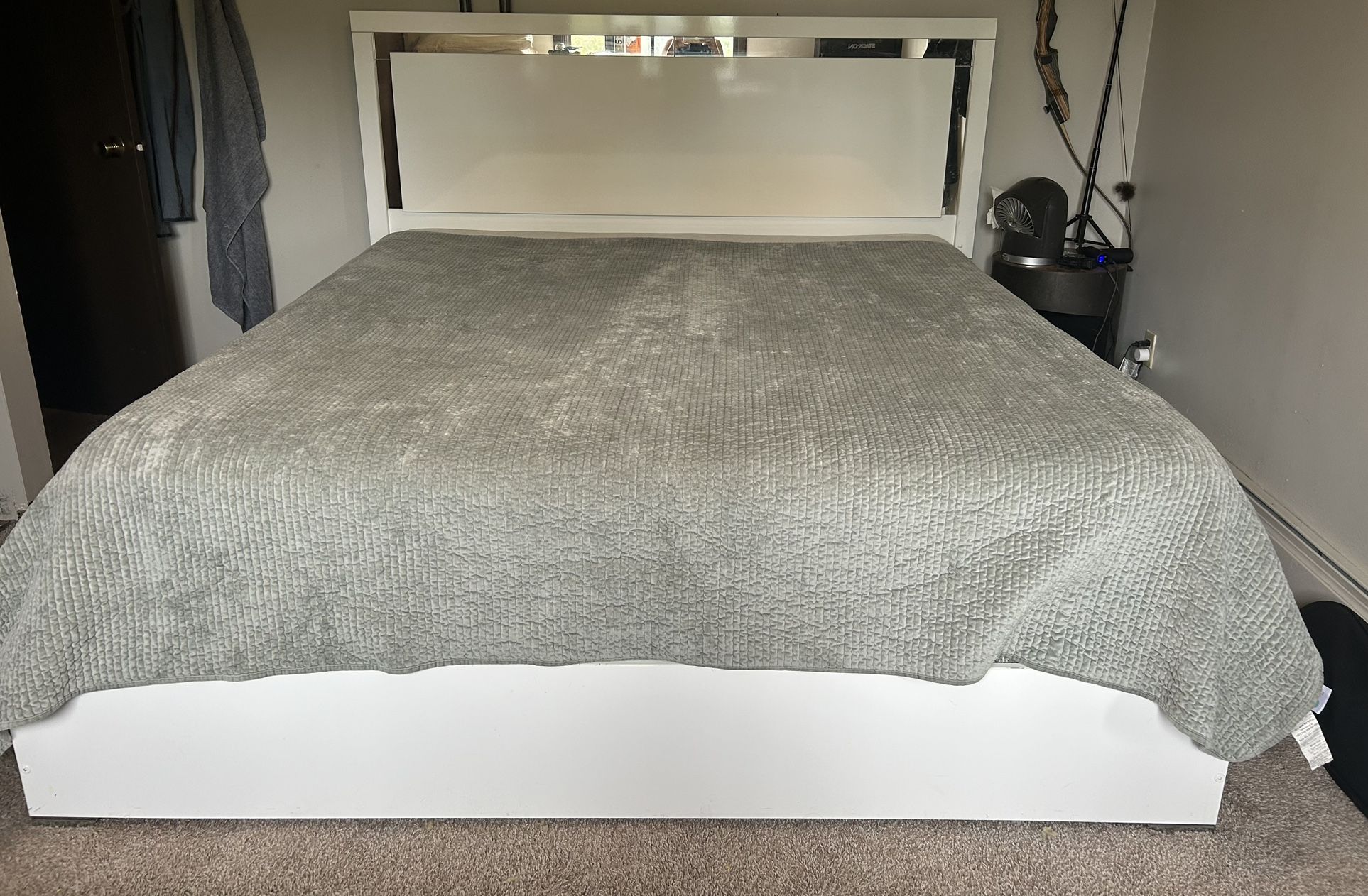 King Bedroom Set 