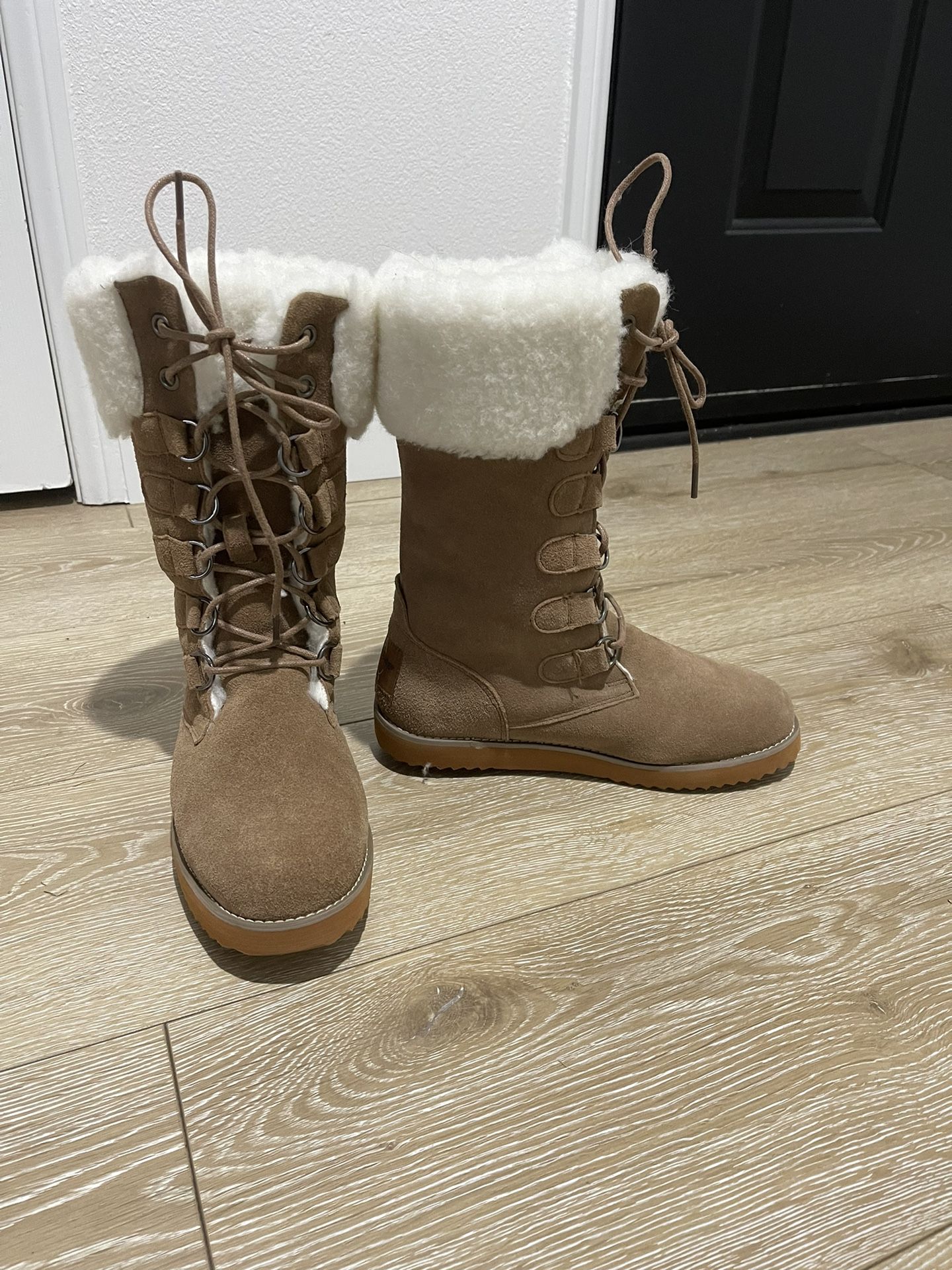 Women’s Fur Boots 