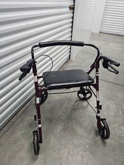 4-Wheel Rollator Walker with Seat (extra wide)