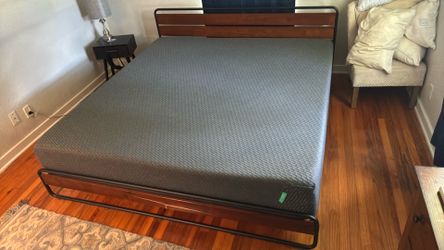 King Size Tuft&Needle Mattress