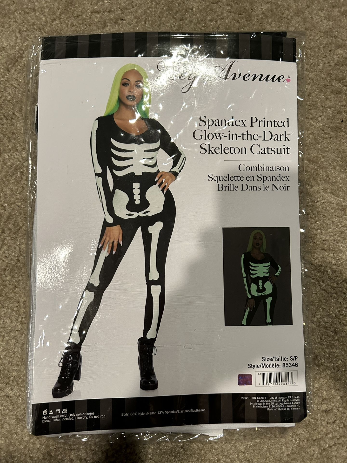 “Halloween” Brand New Women’s Glow in The Dark Skeleton Bodysuit Halloween Costume (Size = Small)