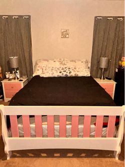 Bedroom set pink