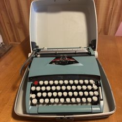 1960’s Sears Citation 2 Manual Typewriter