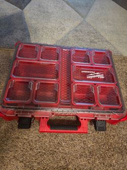 Milwaukee
PACKOUT parts organizer