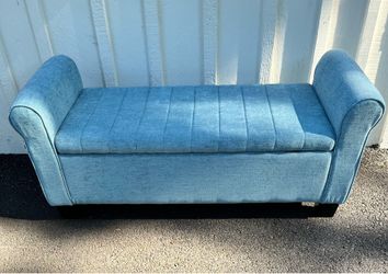 Modern Upholstered Accent Bench with Rolled Arms – Excellent Condition